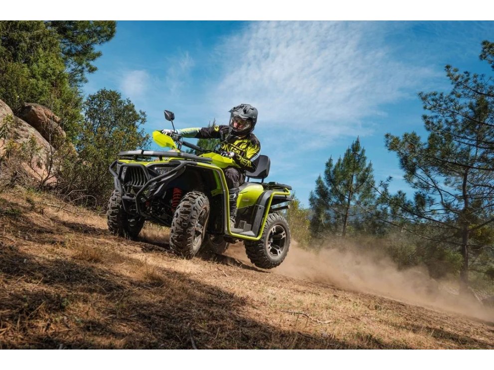 MITT 330 ATV | Quad 270,5 cc CVT 4x2 con cabestrante y Full LED