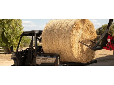 CFMOTO UForce 1000 | UTV V-Twin 962,6 cc 4x4 para trabajo y carga