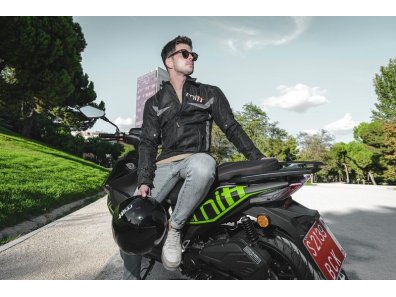 Chaqueta MITT de verano | Chaqueta moto ventilada con protecciones y diseño ligero