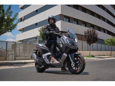 Chaqueta MITT de verano | Chaqueta moto ventilada con protecciones y diseño ligero