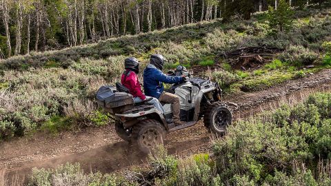 Polaris Sportsman Touring 570 EPS Ghost Gray T3b 2026 2