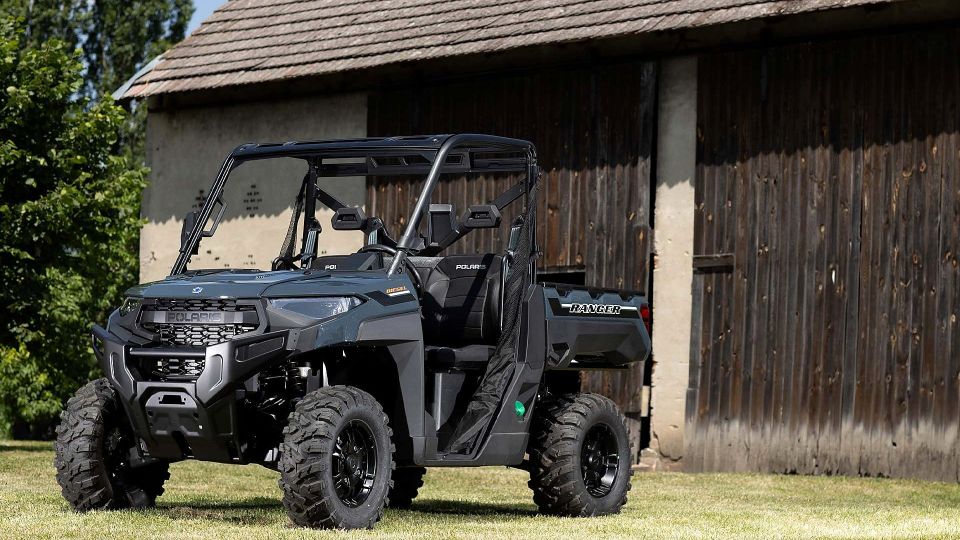 Polaris Ranger Diesel HD EPS Deluxe Blue Dusk T1b 2026 en ruta off-road