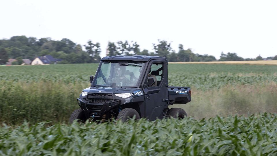 Polaris Ranger XP 1000 EPS ABS Blue Slate T1b 2026 en ruta off-road