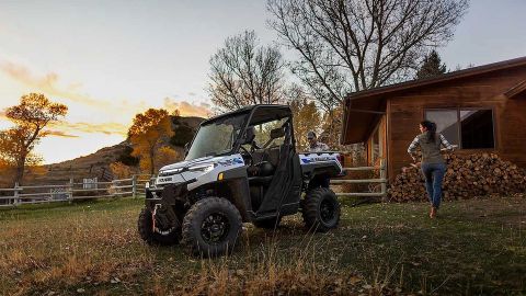 Polaris Ranger EV Full Size Ultimate Icy White Pearl 2026 2