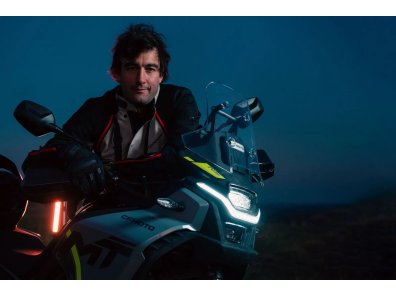 CFMOTO 450MT | Trail Adventure 449,5 cc con KYB, ABS Bosch y TFT 5”