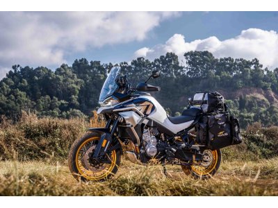 CFMOTO 800MT Explore | Trail 799 cc con pantalla 8”, modos de conducción y ABS