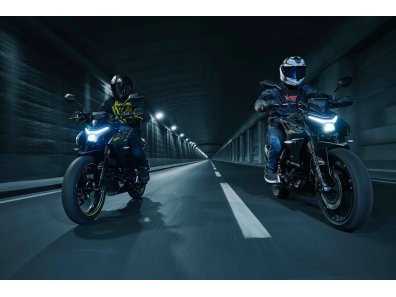 CFMOTO 125NK | Naked deportiva 125 cc con TFT 5”, conectividad y 15 CV 2